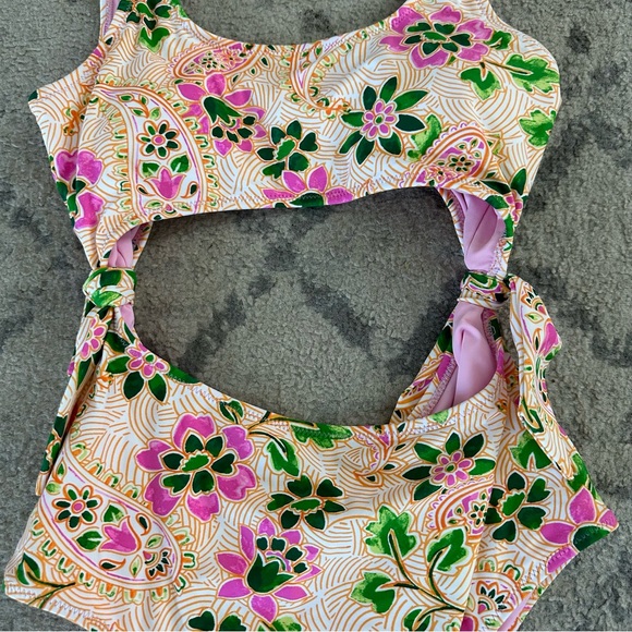 Aerie Floral Tie Cut Out One Piece Swimsuit size Small - Picture 2 of 6